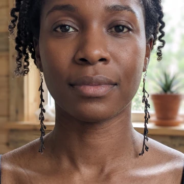 Elegant Resurrection Bush| Mufandichimuka| Mafavuke earings