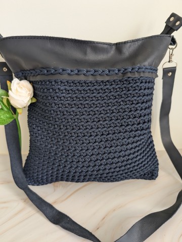 Classic Crochet Messenger bag with leather finish