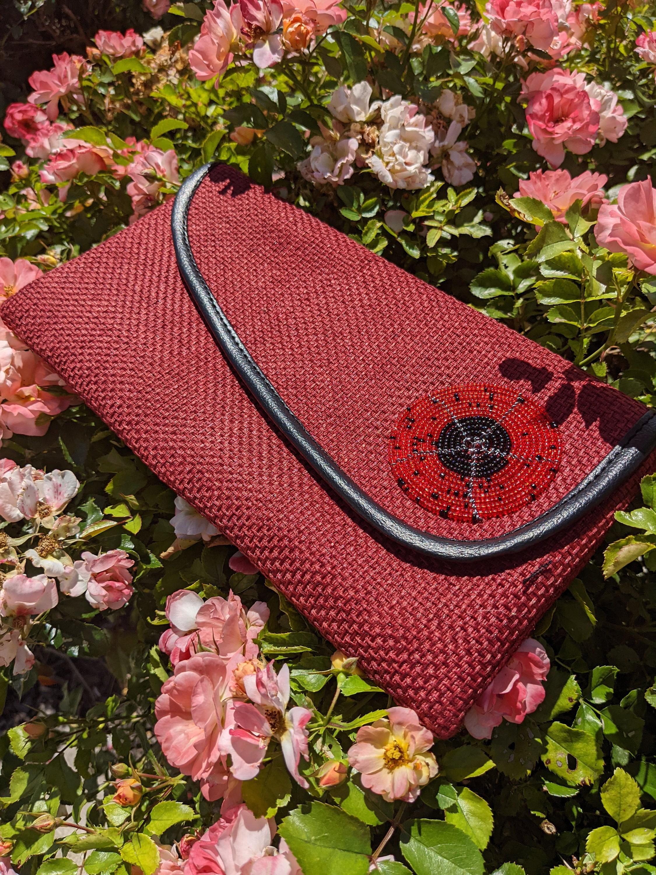 Clutches & Evening Bags